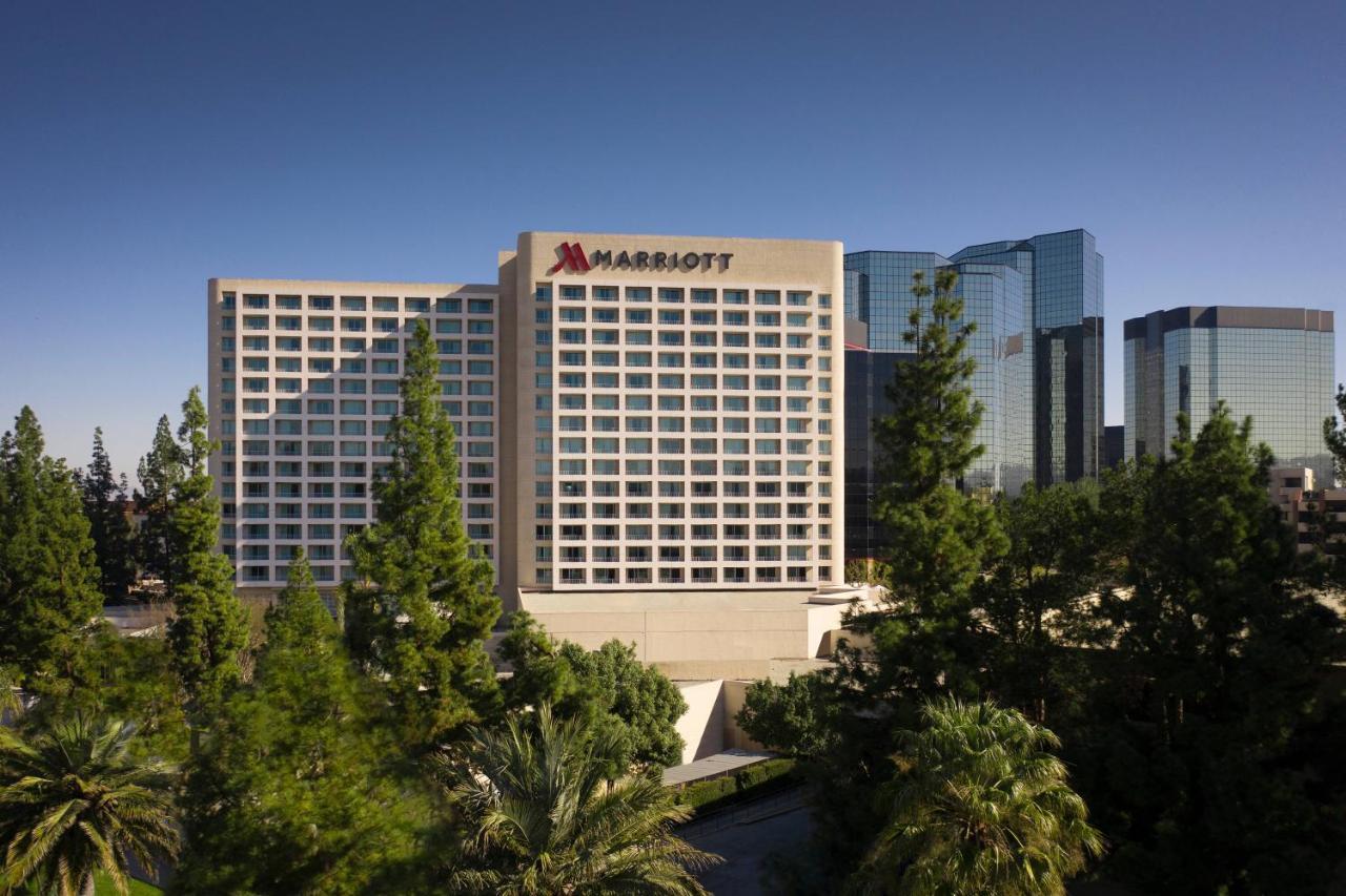 Warner Center Marriott Woodland Hills Hotel Los Ángeles Exterior foto